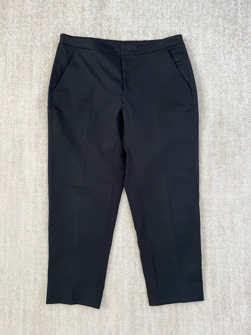 Lululemon Black Crop Pants 8